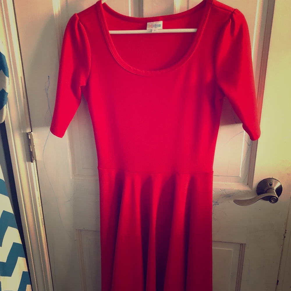 Red lularoe Nicole size S never worn!